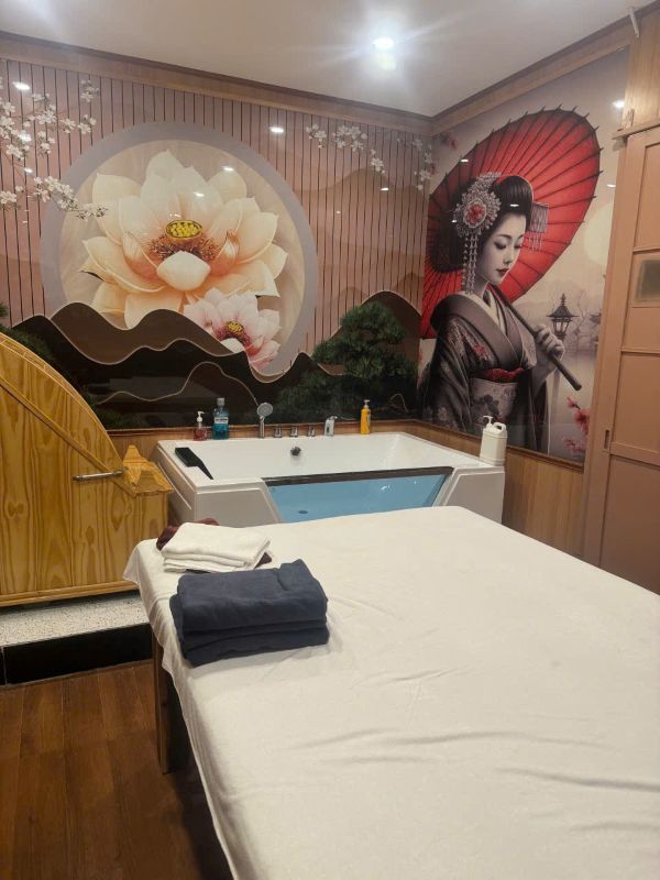 Phòng massage sang trọng, sạch sẽ