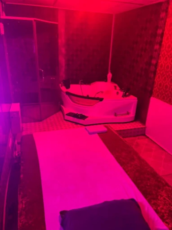 Các phòng massage được thiết kế kín đáo