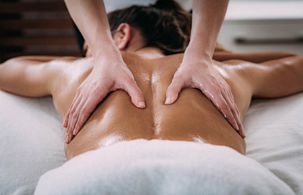 Kỹ thuật massage nuru chuyên nghiệp