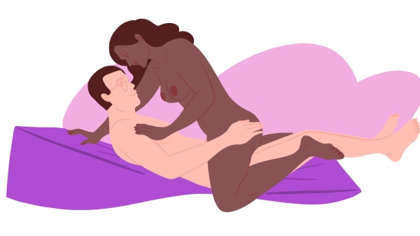Tư thế Collapsed Cowgirl (Áp sát)